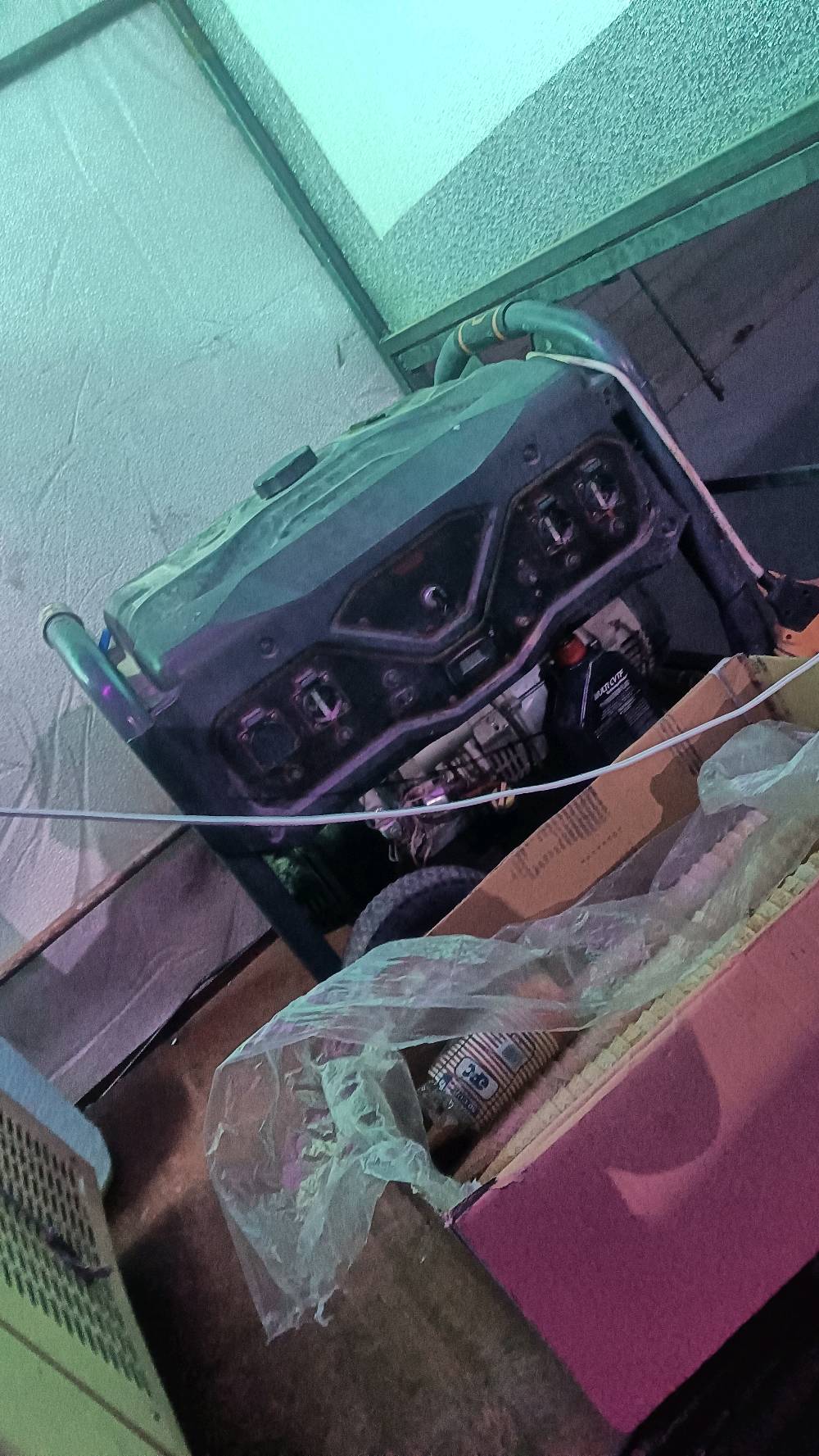 للبيع ستوتة ايس كريم جاهزة للشغل في كركوك
ستوتة مجهزة بالكامل للعمل، تحتوي على:
ماكينة ايس كريم جاهزة للعمل
مولدة كهرباء
سماعات وتجهيزات صوت
عربة مجهزة للبيع المتنقل
جاهزة تشتغل مباشرة
السعر: 1,700,000 دينار عراقي
الموقع: كركوك
للتواصل: ***********
