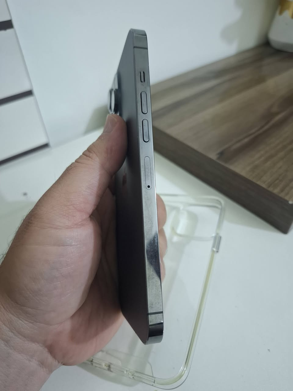 توفر
 iPhone 13 pro max 
١٣ برو ماكس 
ذاكره ١تيرا 
بطاريه ٨١ مستبدله
باقي كل كفاله شرط الفحص والضمان
باقي تفاصيل كدامك بلصور 
السعر ٧١٠ الف 
بغداد الكرخ 
يوجد توصيل 
***********
*ذاكره ١تيرا انتبه مو ٢٥٦
