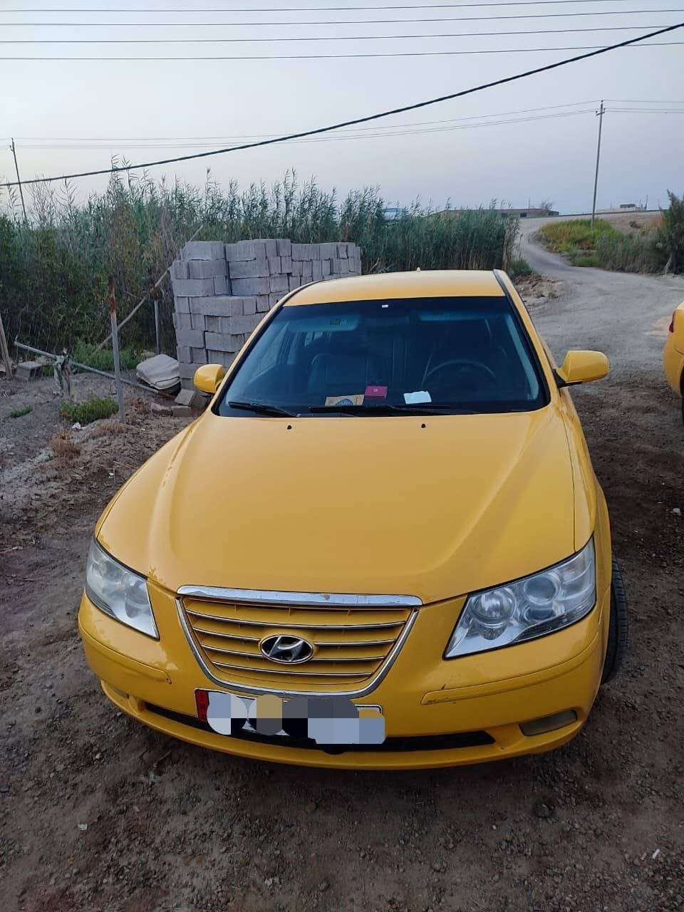 السلام عليكم 
سوناتا للبيع موديل 2009امريكي 
سياره جاهزه حداديه تخم تاير رقم بابل انكليزي
السياره بيه فخذه سعرها ٧٣ وبيه مجال مكينه كير كفاله مكاني ديوانية 
***********
