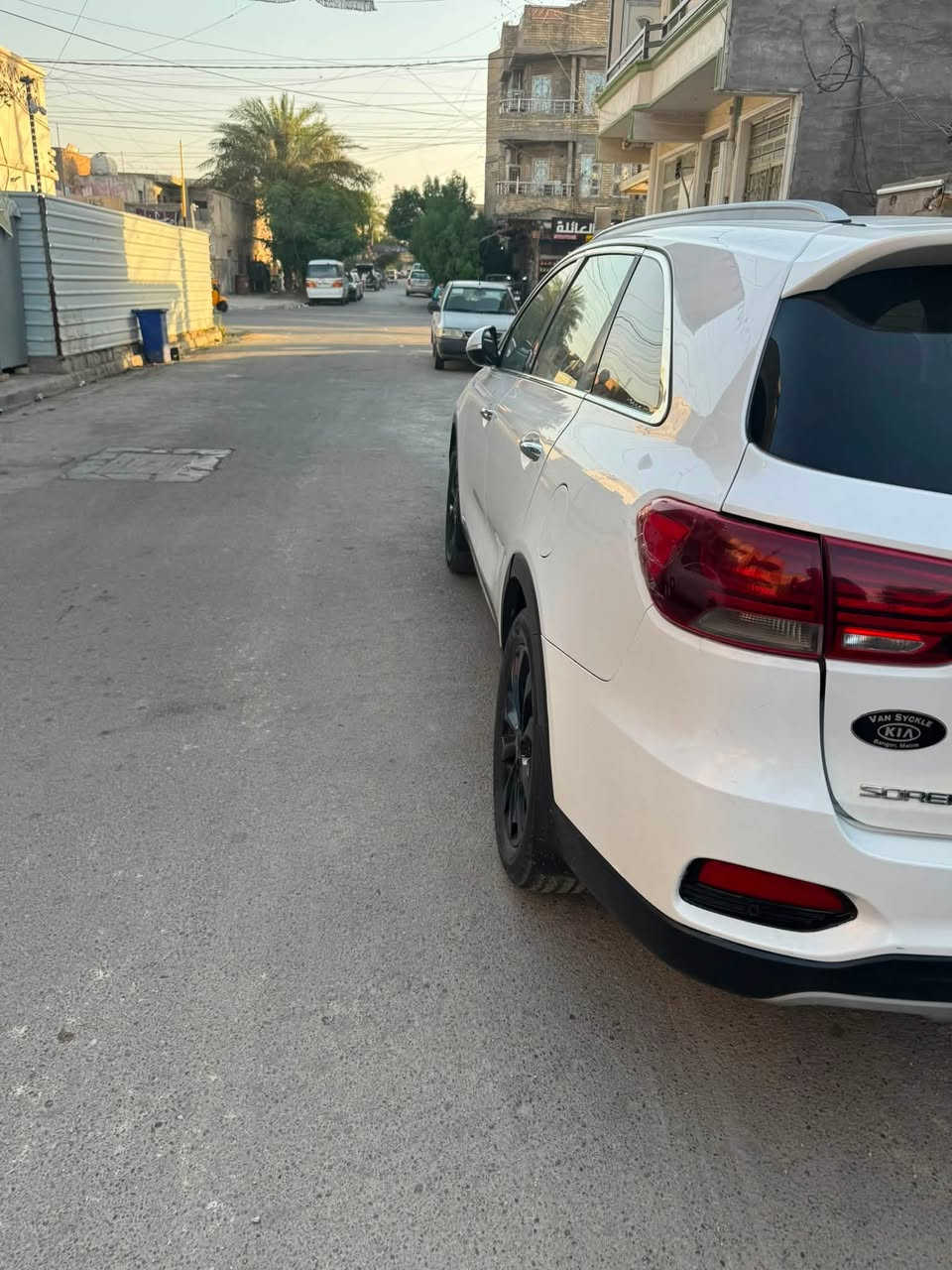 سورنتو امريكي موديل 2020

فول للأخير اعلى مواصفات بالسورنتو 20 
بنوراما 
اوتو هولد 
هاند بريك كهربائي
دفع رباعي 4x4 
نضام فصل الدفع الرباعي
بنوراما ع طولها
مقاعد جلد اسود 
 تدفئة وتبريد بالمقاعد الأمامية 
الخلفية تدفئة
حساسات أمامية وخلفية، 
ونظام النقطة العمياء
شاشة كبيرة لمس ،نضام صوتي عالي  
٦سلندر (V6)
حادثها نص قبق الجنطه وربع الجاملغ الخلفي ضربتها حلوه 
سعرها 195
مكاني بغداد 

***********
