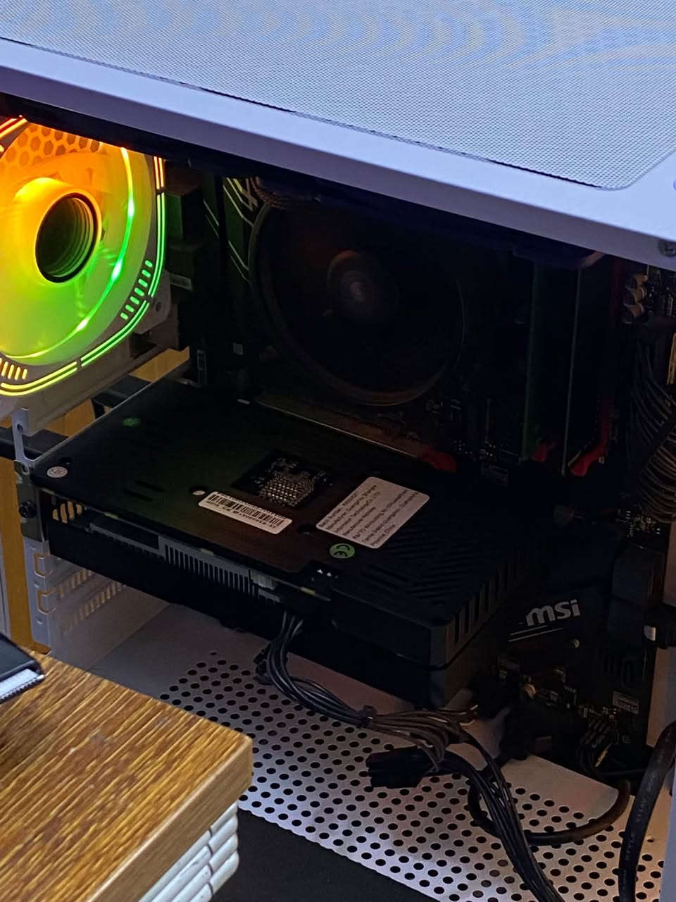 RX6500XT • جديد • مفحوص