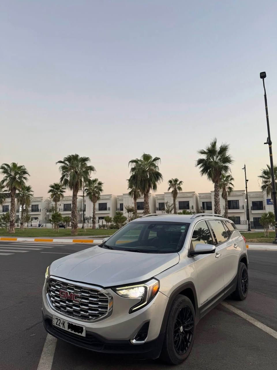 GMC 2021 TERRAIN SLT
سەیارەکە بۆنید و چاملغی سبوغە ٢ جێئ تحدیل گچکەشی پێوەیە سەیارەکە قەپات ماصفاتە دەبل ئەکسلە کوشین سارد و گەرم ئاقێنە حەساس ٦ دوگمەیە فولل فوولە تەنها سلایت نیە 
سەیارەکە گێر و مەکینەی بە شەرتە تحویل و غەرامەش بە شەرت
سحری ١٣٠ وەرەقە
*********** أربيل, العراق
