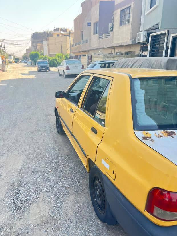 السلام عليكم سايبة للبيع موديل 2015 
صفر غرامة، السعر 3 ملايين
بغداد الاعظمية ***********
