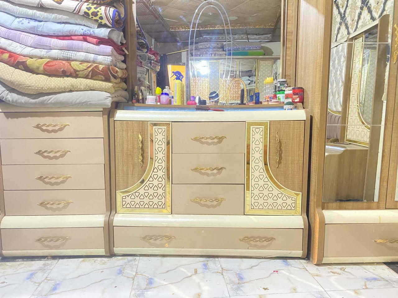 غرفة نوم تركية • ١٣ قطعة • بصرة