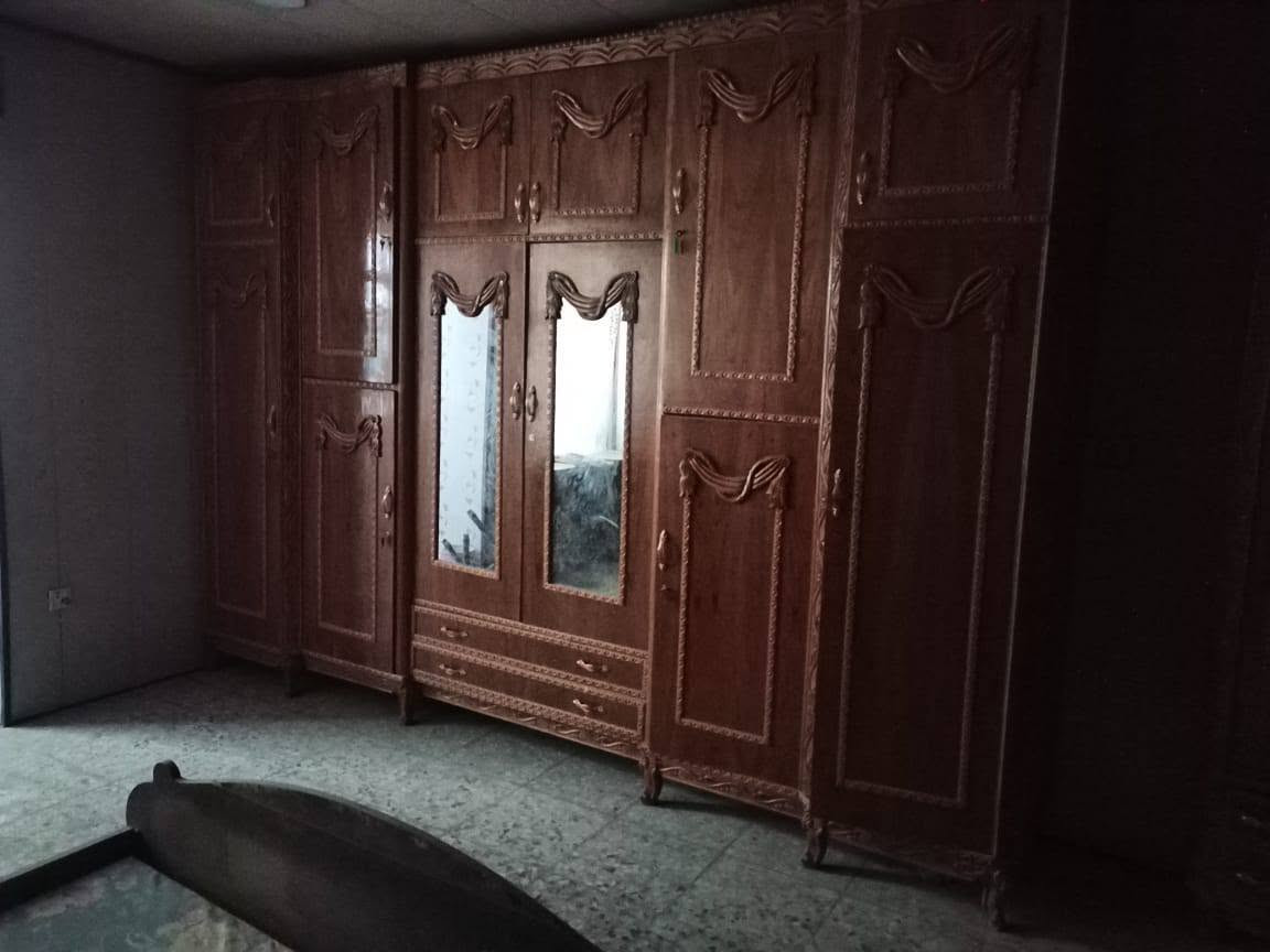 غرفة 6 أبواب السعر 450 الف ‏‪‏‪***********‬‏
