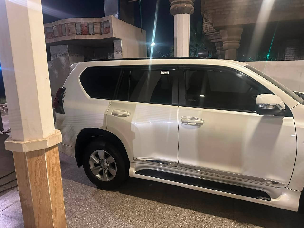 للبيع برادو موديل 2019 رقم اربيل سياره مكفوله كفاله عامه حتى من الشخط محرك 6 كتاب تضليل جديد مكان السياره الفلوجه الكرمه
السعر 380 بيها مجال قليل

***********
