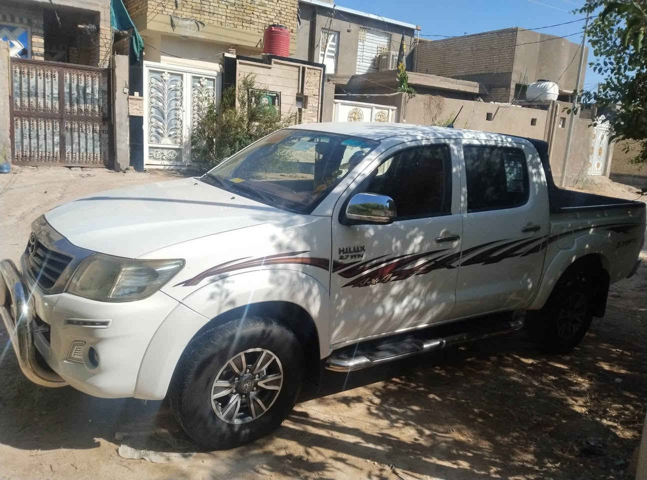 البيع بيكم فور ويل 14 رقم اربيل كوتي سيد نهرو السيارة بسمي بيهاا بارد جاملغ وبنيد شويه فقط مكان السيارة النجف الاشرف السعر 230 / رقم الهاتف/ ***********
