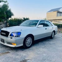 ٢٠٠١ • ٤ أبواب • زينون