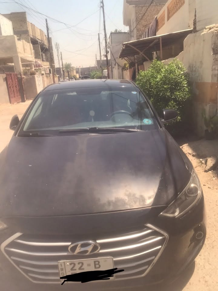 لنتر 18رقم شمالي سنوية ورقام جديدات  رادار ات مري دعامية شغالات   تبريد شغال بيهة جراد كم قطعة كير محرك مكفول حادث باب وجاملغ بدون دواخل مكانهة بغداد 
***********
