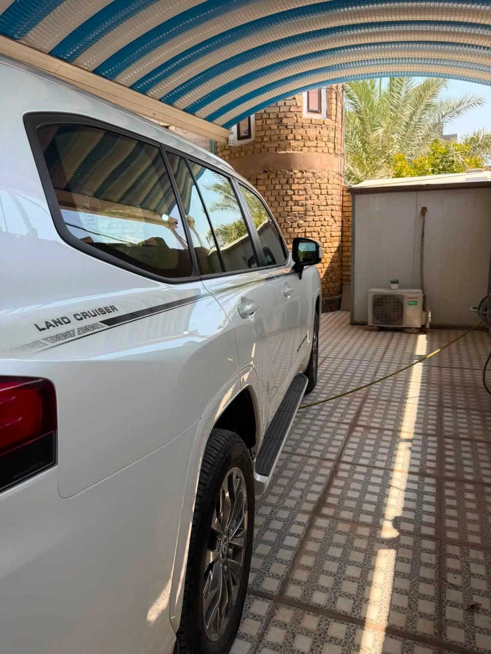 لاندكروز ٢٠٢٤ خليجي رقم بغداد
ساز لمتد ٣ شاشات تطبيق اخت زيرو

ماشيه. 4 الف اخت زيرو

محرك 4000 

بصمه تشغيل عن بعد فتحه شقف زراك لايت

٣ شاشات تطبيق
 
لحايه وشمعات اصليه مال وكاله

ثلاجه تبريد منفصل سماعات دوسات ليزريه 

فور ويل

كراسي كهرباء. 

كشنات تدفئه. تبريد

سايد. بريك. بصمه 

السياره. بعدها. بالظمان. صيانه. تبديل دهن. كله مجاني بشركه ساز.   

سعرها. 70  وبيها مجال بسيط

***********

مكان السياره كوت
