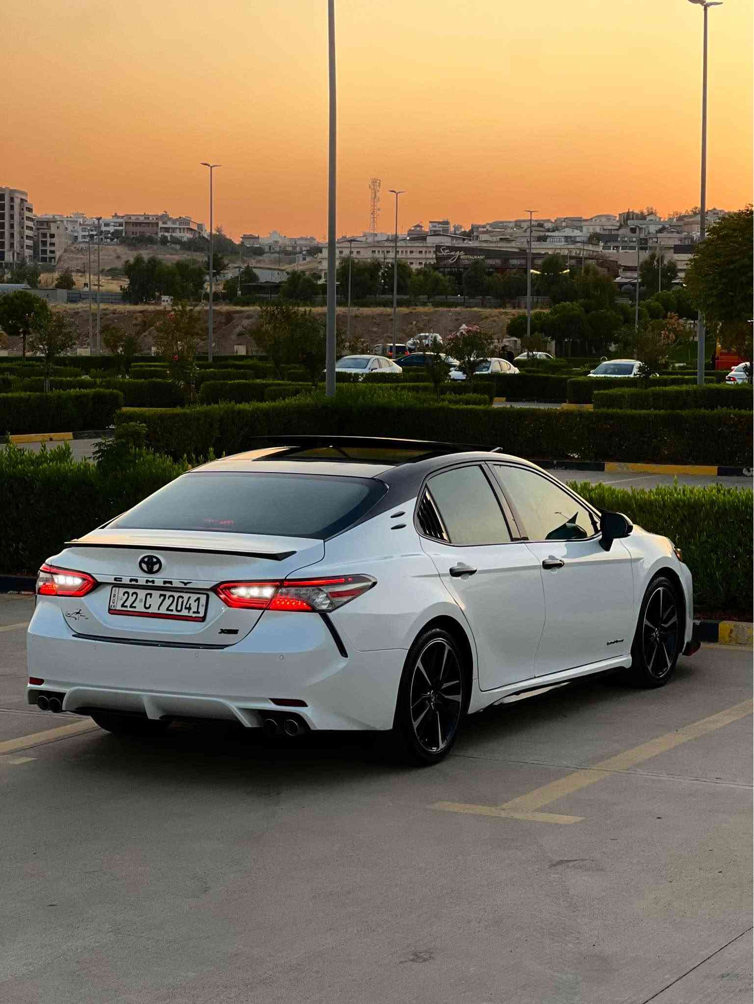 Camry XSE 
206$
کامری ٤ پستۆن مواسەفات پانۆراما ، شاشە و کامێرا و حاسە ، کوشن هیتەر و کارەبا ، بەصمە ، تەحەکوماتی سوکان ، تحدید سورعە و خەت و راداری جادە ، ئەوتۆ برێک ، سێ مۆدی لێخوڕین (ئیکۆ،نۆرمال،سپۆرت) 
گێڕ و مەکینە بەشەرت بێ سەرف و دوکەڵ و بوخار و نەکراوەتەوە ، 
هەموو گیانی بە شەرت 
90,000 ڕۆشتوە و دوو دەرگا و پەڵەیەک بۆیاخی هەیە بێ ناو گرتن ، پشت و پێشی کەپسە ، ناونیشان سلێمانی 
بەکرەجۆ ***********

کامری فول مواصفات : ٤ سلندر ،بانوراما، شاشە و کامیرا و حاسە 
کوشنات هیتر و الکهرباء، بەصمە،تحکمات سکان ، تحدید سرعە و خط و رادار شارع ، ئوتۆ بریک ، ئیکۆ،نورمال،سبورت،
کیر و المحرک بشرط مامفتوح بدون صرف ،بخار ،دوخان، 
ماشی ٩٠،٠٠٠ ، بیە قطعتین باب سایق و خلف بدون دواخل 
عنوان : سلیمانیة : بکرجۆ *********** السليمانية, العراق

نص مكتوب في الصور:
- 11:48
- 2:11
- Messenger
- CHECK VIN HISTORY
- CHECK NOW
- VINSPY
- Check Car
- Odometer KM ($9)
- >
- i
- > Back to top | Lot details
- Vehicle Information
- poctra.com