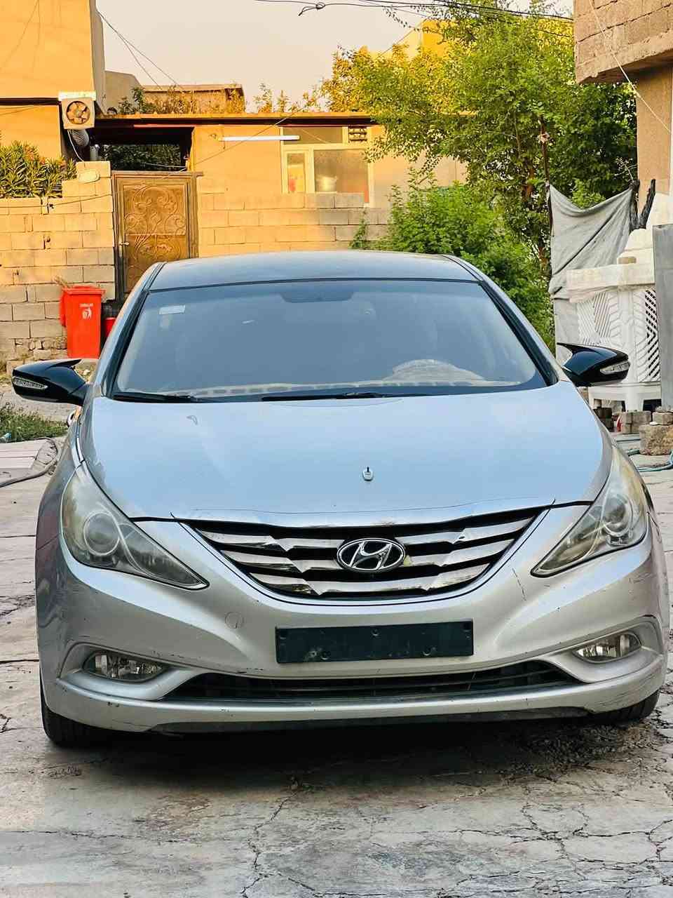 هونداي سوناتا خليجي 2010  
للبيع او للمراوس ب ادوات 
محرك 2400 دوش 
بصمه 
تحكم ستيرن دبل شفت 
مري شفط اشاير بالمري 
قطعتين تبريد حساس خلفي جديد 🥶
ادوات كصتين 
سياره مال جناي 
سعر 45 وبيه مجال 
مكانها العلم 
***********
