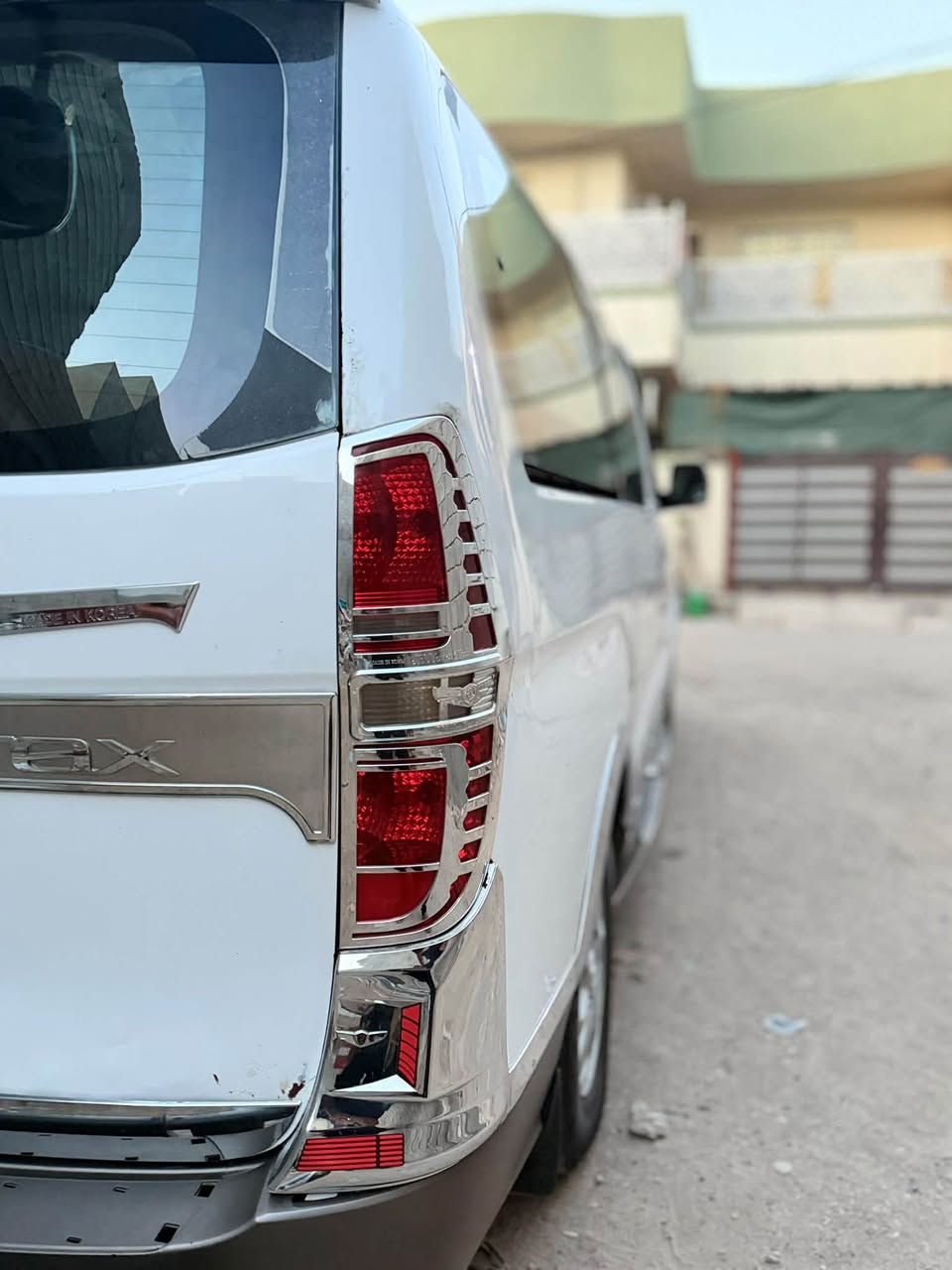 🚐 ستاركس 2008 للبيع
المواصفات:
•  مكفولة من الضربة والصبغ، تبديل باب الجنطه فقط
•  تخم تاير صيني + كوري
•  تبريد ثلج،منضومه جديدة
•  محورة من مفتوح الى مسكر، كصة كاملة
•  ارضية دوشمة + كشن جلد + سقف نايلون
•  دعاميات امامي + خلفي جديد + حجل مسكر
•  شاشة + كاميرا + 4 كاميرات مراقبة

السعر: 135 ورقة وبيها مجال

العنوان: ديالى - بعقوبة - حي المعلمين
للتواصل: ***********
