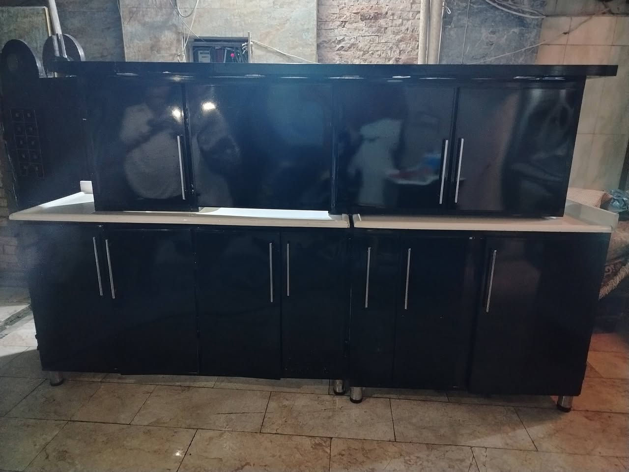 كاونتر ٣ قطع مرمر أبيض سنك مترين وقطعه متر ونص وملحق ٣ متر مكان المرشحة للبيع البنوك *********** اللهم صلي وسلم على نبينا محمد وعلى آله وصحبه

