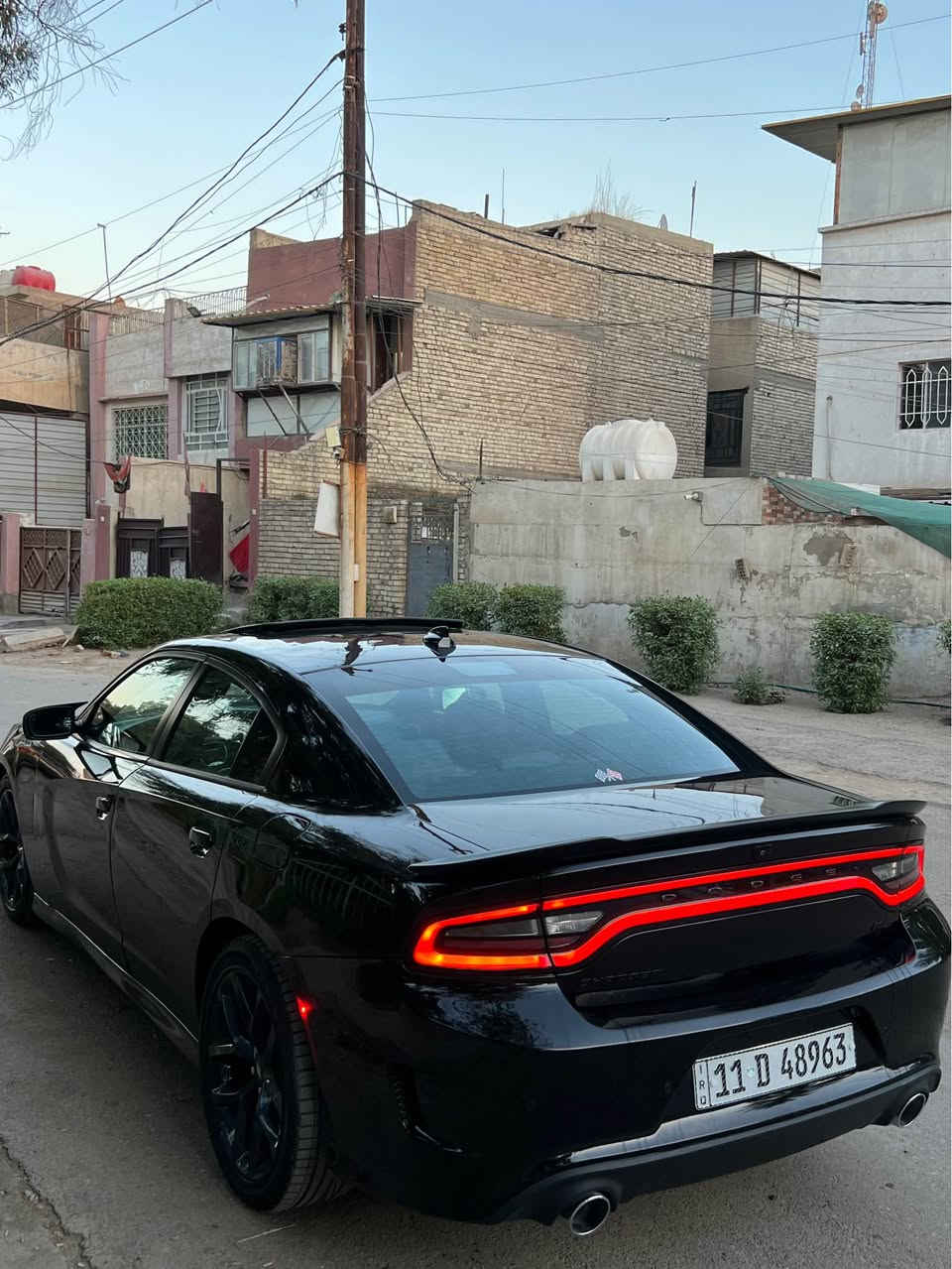 جارجر 2023 RT 
فول مواصفات فتحه كشنات كنتاره تدفئه تبريد 
حادث كما موضح بصور جاملغ وباب وبيها بارد يم السلايت ماشية 6 الف فقط سياره جديده
 رقم بغداد باسمي السعر 220 بيها مجال
مكاني بغداد جديده الامين *********** بغداد, العراق
