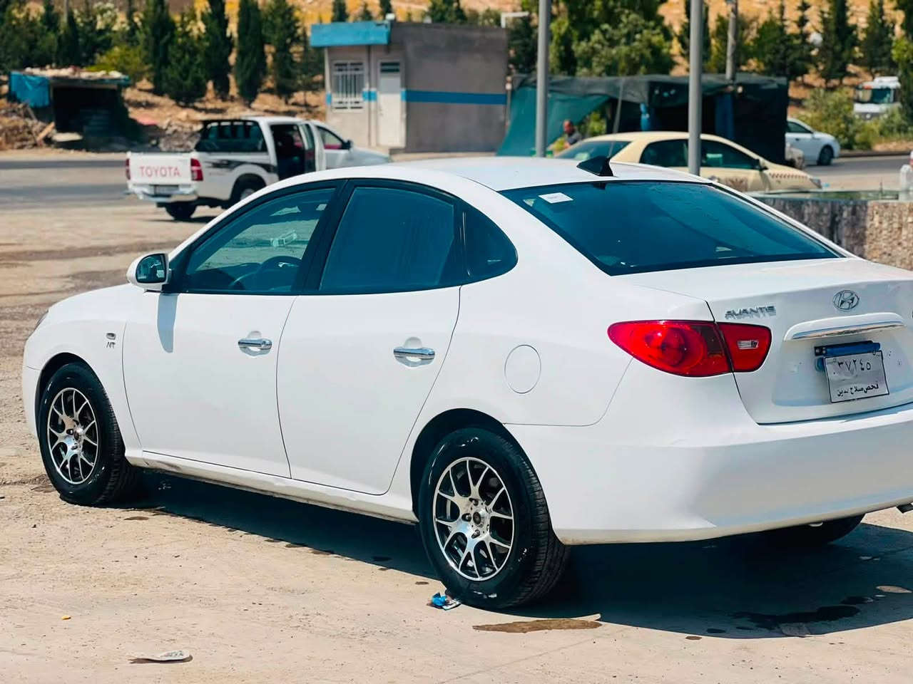 سەرەتا سلاو بابەت فرۆشتن ئاڤانتی 
مۆدیل ٢٠٠٩ (٥٣$) گلاو مەعمەلە 
فوول فولە بەس سلاید نیە ناو زەرد
جڵد و هیتەر تەبرید لەمس ECO
 رەقەم یەک لەجوانی لەپاکی
 چوار تایەی لۆک
 گئڕوو مەکینە بەشەرت
 تەبرید سارد لەسەر سویچ 
١٥٠رۆیشتوە کامل مەسروف کراوە 
سەیارەی ماڵە هی مەعرەزوو شت نیە
  بۆ هەزار دینار مەسروف مەگەرئ
 مەکینە مەرغوب دەکشن بەرز
 ((((***********ڤایبەر وەتس ئەپ )))
ئەدمینی گوڵ 🌺💐🌺💐
