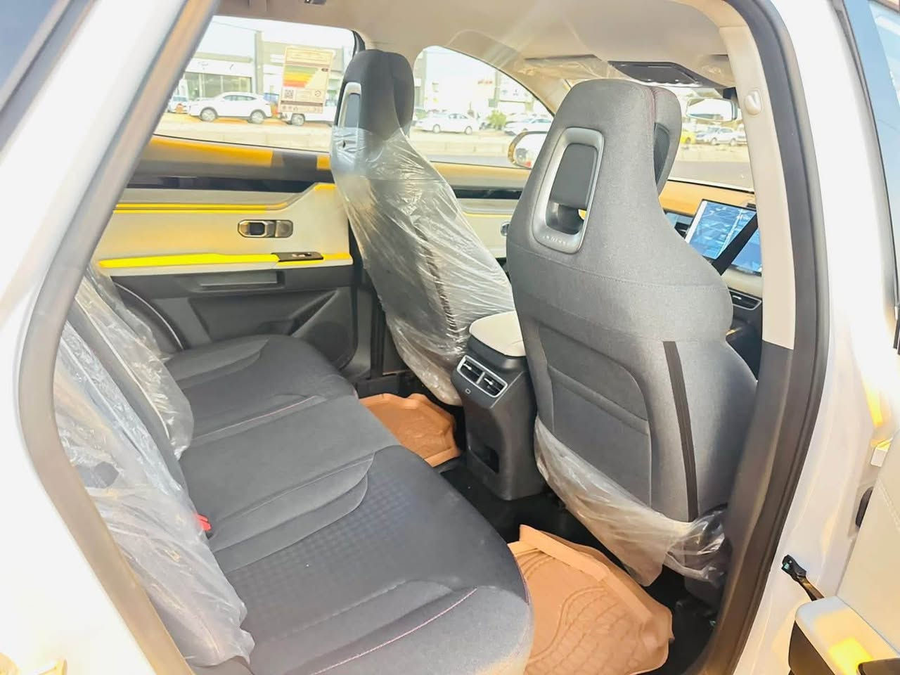 جيتور داشنك Comfort 2026
المواصفات
رقم بغداد بسمي 
 الدفع: أمامي FWD
عدد المقاعد: 5
سعة خزان الوقود: 57 L
شاشة 12.8 إنچ
جنوط كبيرة 20
كاميرا خلفية وحساسات
4 وسائد هوائية
مثبت سرعة
كامره امامي
ثلاجه
هند بريك دكمه
لايت زنون 
أوتو هولد
ماشيه 5الف 
سياره ام الضمان 
أبل كار بلاي وأندرويد أوتو حسب المواصفات
السياره مكفوله من البارد والشخط والرصعه

***********
