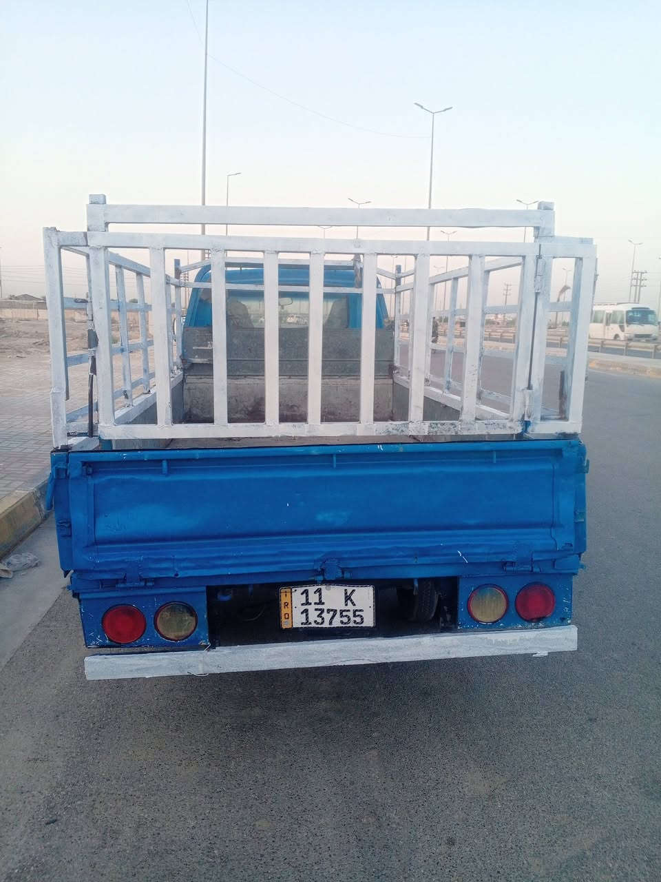 سلام عليكم كيه بنكو موديل 96سيارةمكفولةكفالةعامةمن ضربةوصبغ من مكينةوكيروكسن وشاصي ورقم شاصي وحداديه سيارة نضيفة بمعنه الكلمة سيارة اليوم صاعدة هزة وتحويل سياره ثاني يوم مكان كربلاء سيارة *********** السعر 44وبيه مجال قليل
