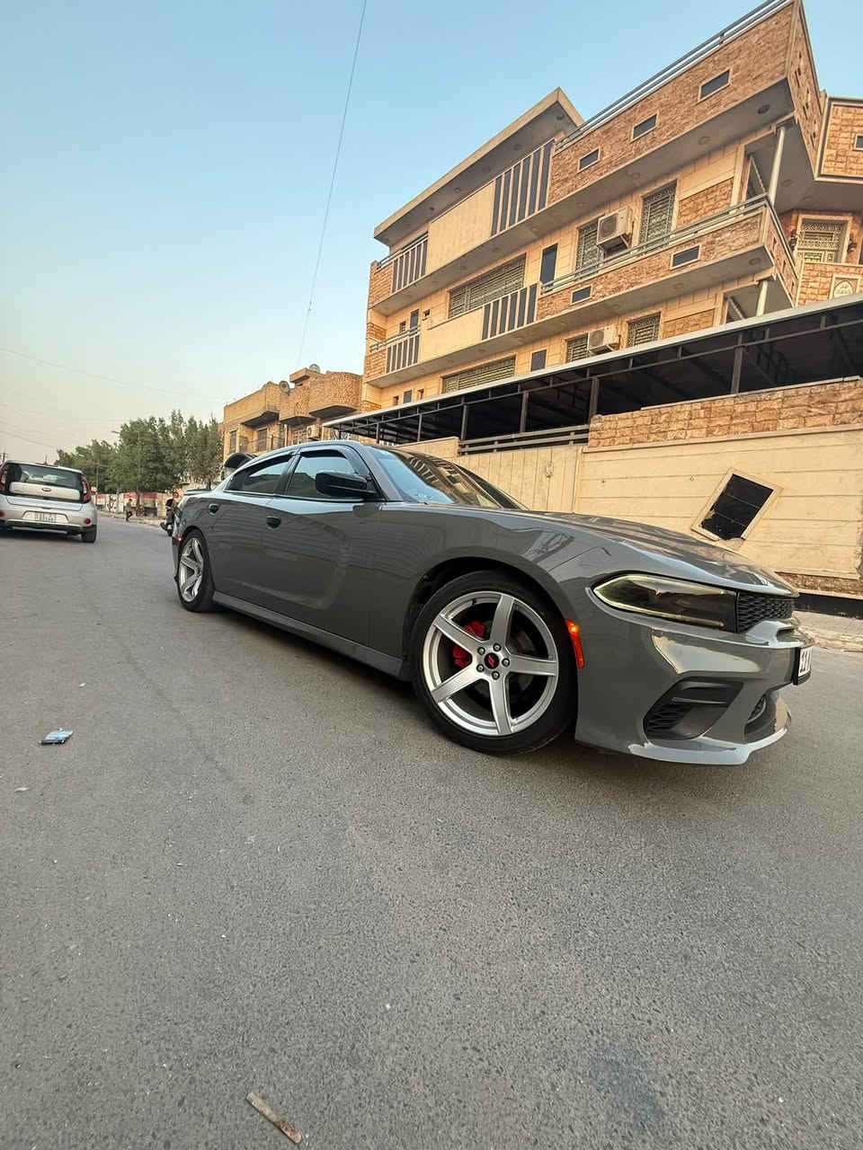 جارجر موديل 2019 SXT Plus

لون مميز اسمنتي 🩶

موصفات ✅

كشنات خزن 
تدفئه تبريد كشنات 
تدفئه ستيرن 
مري قلاب 
هيتر ب مري 
كشنات جلد حضن
تدفئه كشنات خلفية 
شاشه كار بلي وسط 

محدثه دعاميات + دوس وايد بدي بدون نفخات +ويل نجمه خسفة قوية وتايرات جديده 
دعامية الخلفية بلدية موجوده 

صور الحادث وسونار موجوده بمنشور 
بدون ايرباك 

للبيع تعال خاص وتدلل 

 او مروس جيب او دورنكو 
***********
