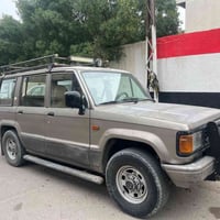 ازوزة • موديل ١٩٩٥ • تحتاج تايرات