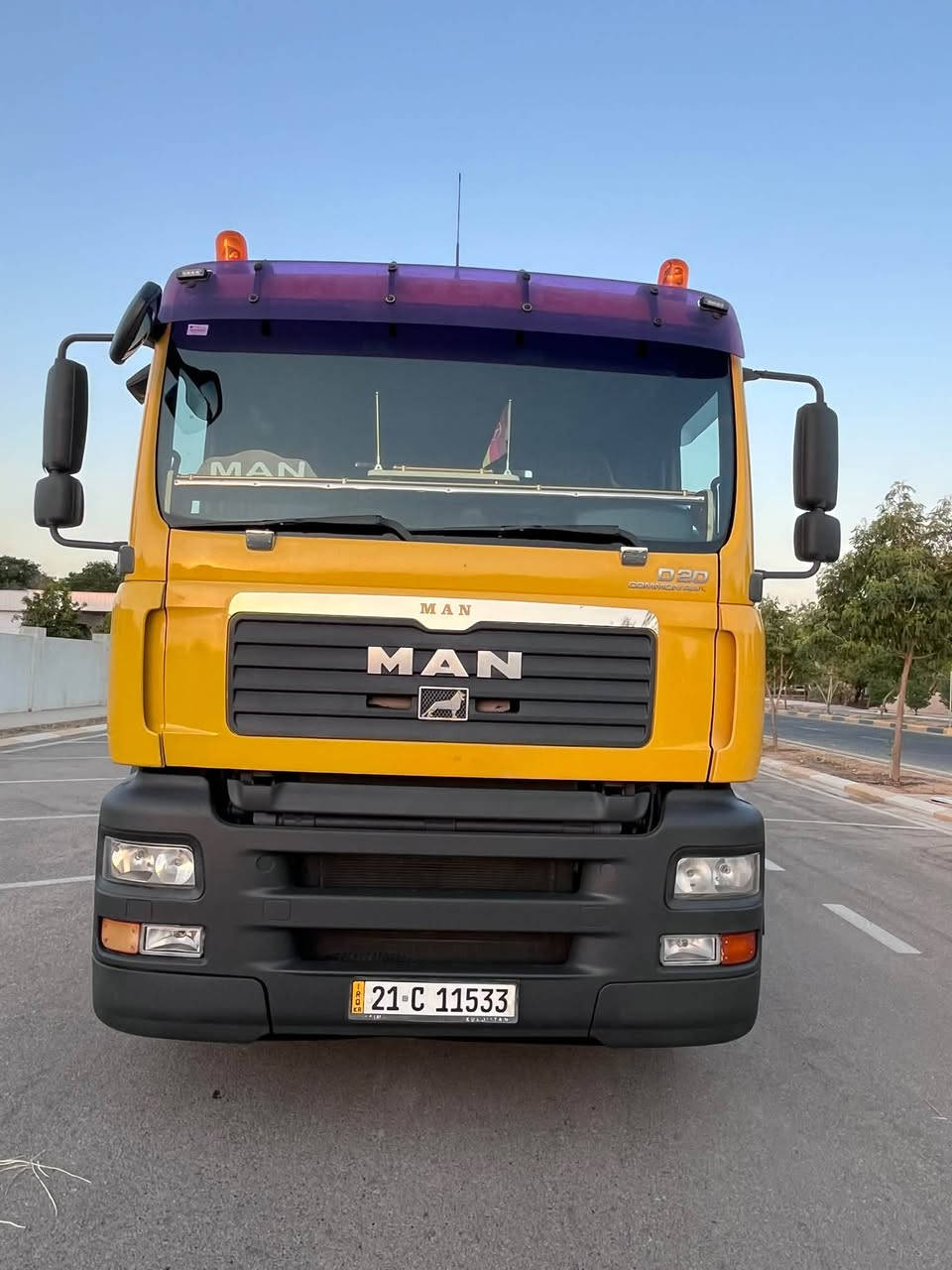 مان تنكر البيع مؤديل 2005 ريتايدةر ىؤتؤماتيك تبريت رةقةم جديد سةنةوةية جديد تانكي 15000 الف حمل گاز سيارة جاهزة سؤندة موليدة سيارة شةتر تحويل رةقم هاتف *********** مكان كةلار
