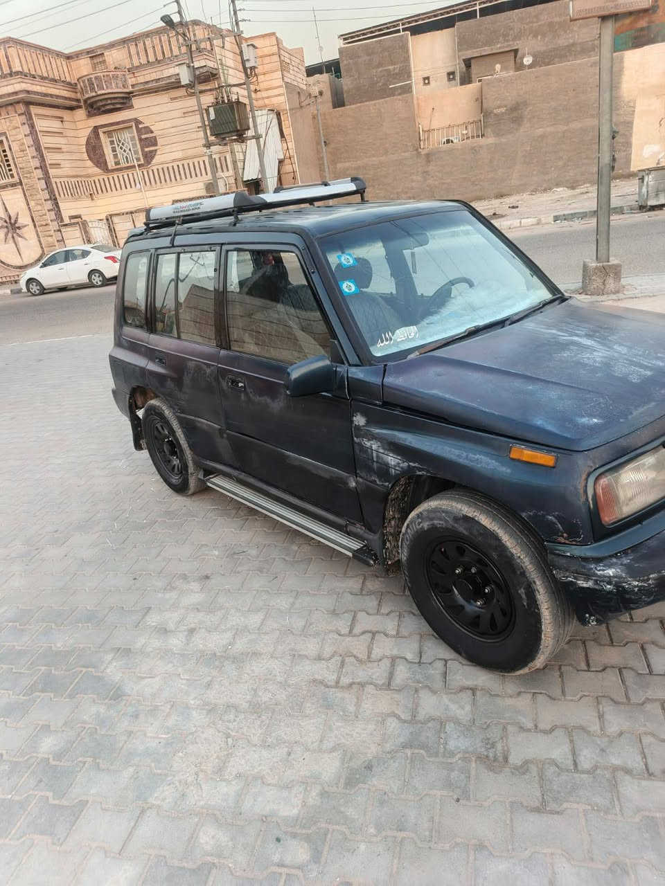 سيارة فييتار سازوكي موديل 2000 بيع مستعجل  سيارة مال بيت  رقم بصرة تحول ثاني يوم  للاستفسار الاتصال على الرقم *********** السعر ٣٥ وبيه مجال
