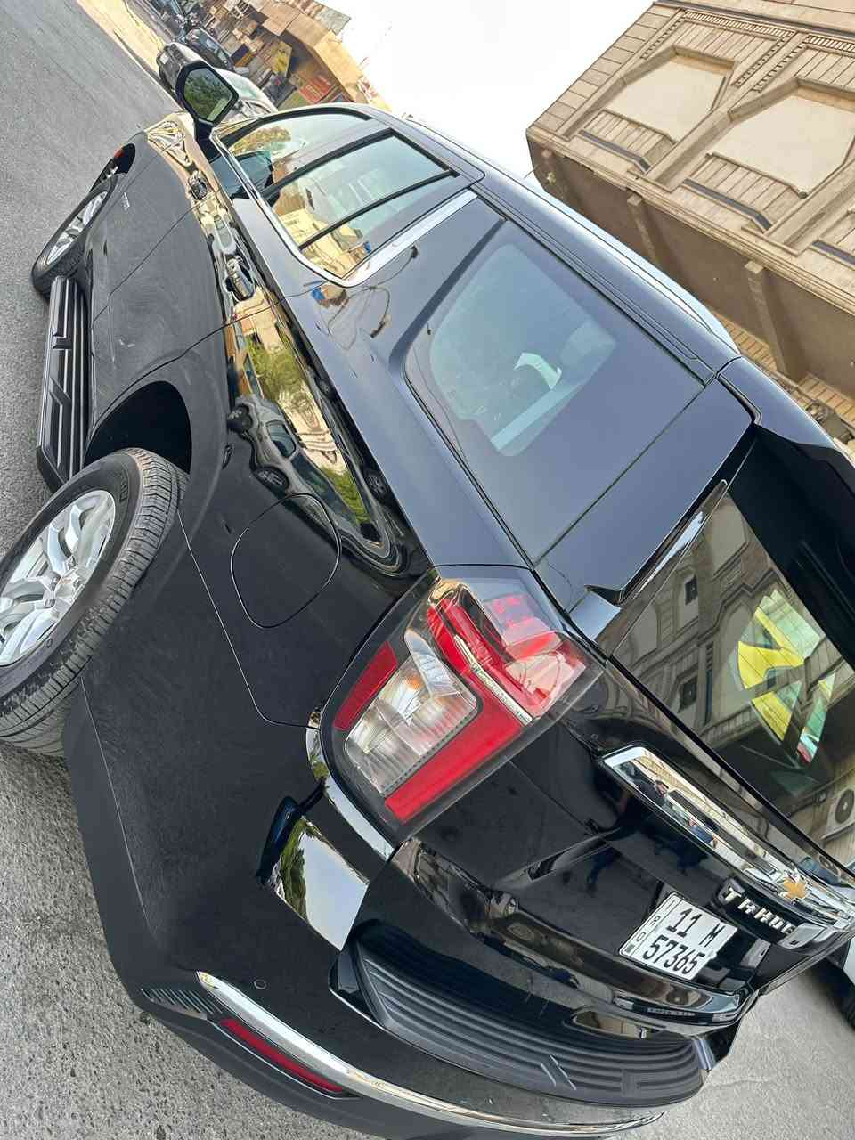 السلام عليكم تاهو LSوكاله المنصور موديل٢٠٢٣ماشيه ٢٧الف كيلو بوضع الزيرو مكفوله كفاله عامه بيها رصعه صغيره فقط قرب باب الوقود موضحه بالصور السعر 43 وبيها مجال بسيط للاستفسار ***********
