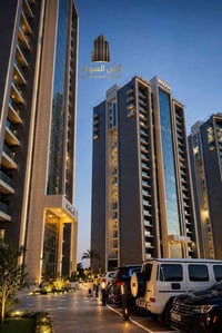 📍للبيع بسعر مناسب جداً  شقة في مجمع البدور  • المساحة: 197م²  • الطابق...