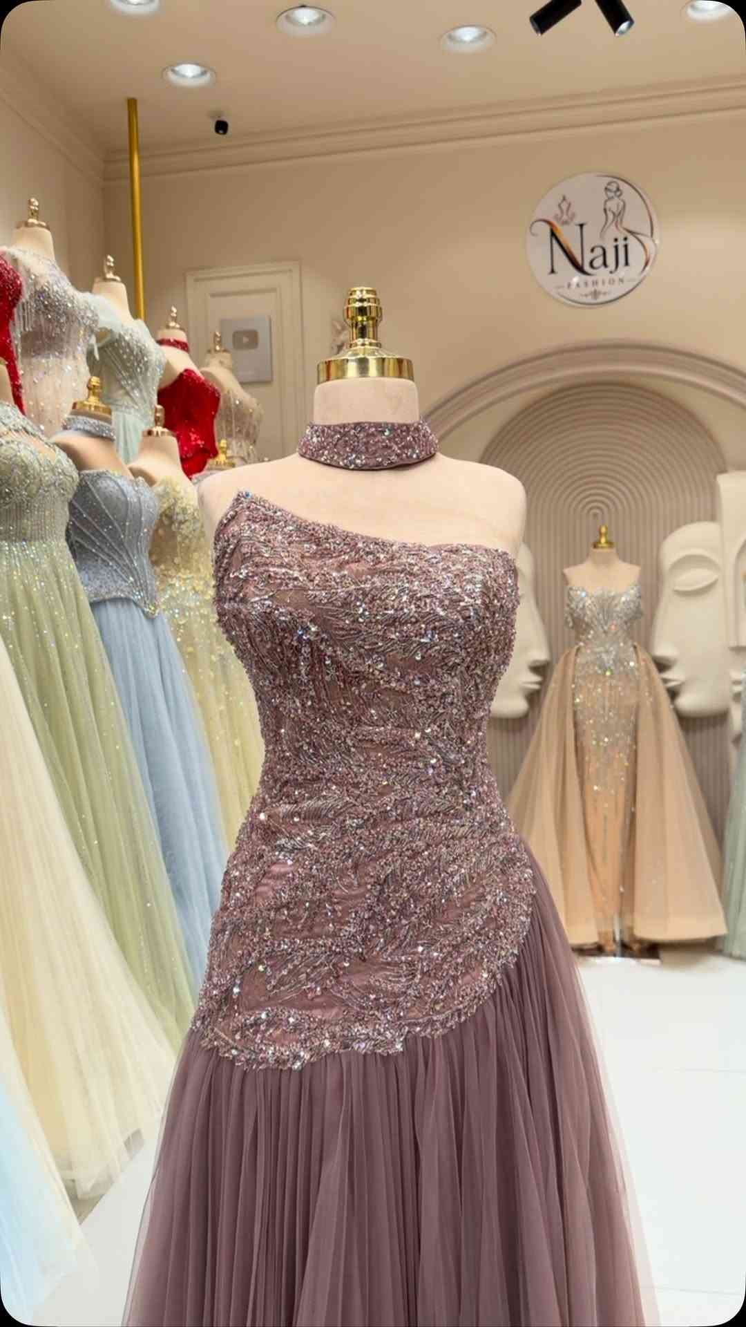 كولكشنات عالميه موديلات 2027 ازياء ناجي
 
لتأجير بدلات الزفاف وفساتين السهرة👗

بدلات الزفاف باحدث الفصالات👰‍♀️

بدلات الحنه فصالات الوان مختلفه👰‍♀️

فساتين خطوبه 💍فخامه +. نزاكه

فساتين سهرة باحدث الافكار 💃 

بدلات سهره قصيره مميزه 👗 
 

بأدارة ناجي واتساب***********

تنويه✋لايوجد فرع ثاني في السوق

سارعو بلحجوزات للحنه وعرس او للخطوبه
 
عروض رائعه  مع الصالون سوينه تفيدكم
 للأستفسار📲*********** العنوان
 
مدينة الصدر سوق الكيارة الشارع العام 
قطاع69 مجاور سنتر الصبايا ازياء ناجي
 
تمنياتي لكم بلتوفيق 🤍
