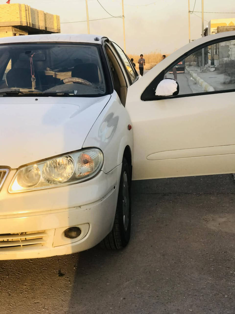 نسيان سني ٢٠٠٨ياباني رقم بغداد للبيع بيها ٣ قطع صبغ محرك تبريد كير خير من الله تخم تاير جديد حداديه جديدة السعر ٧٥ وبيها مجال مكان واسط قضاء الصويرة اتصال على رقم ***********
