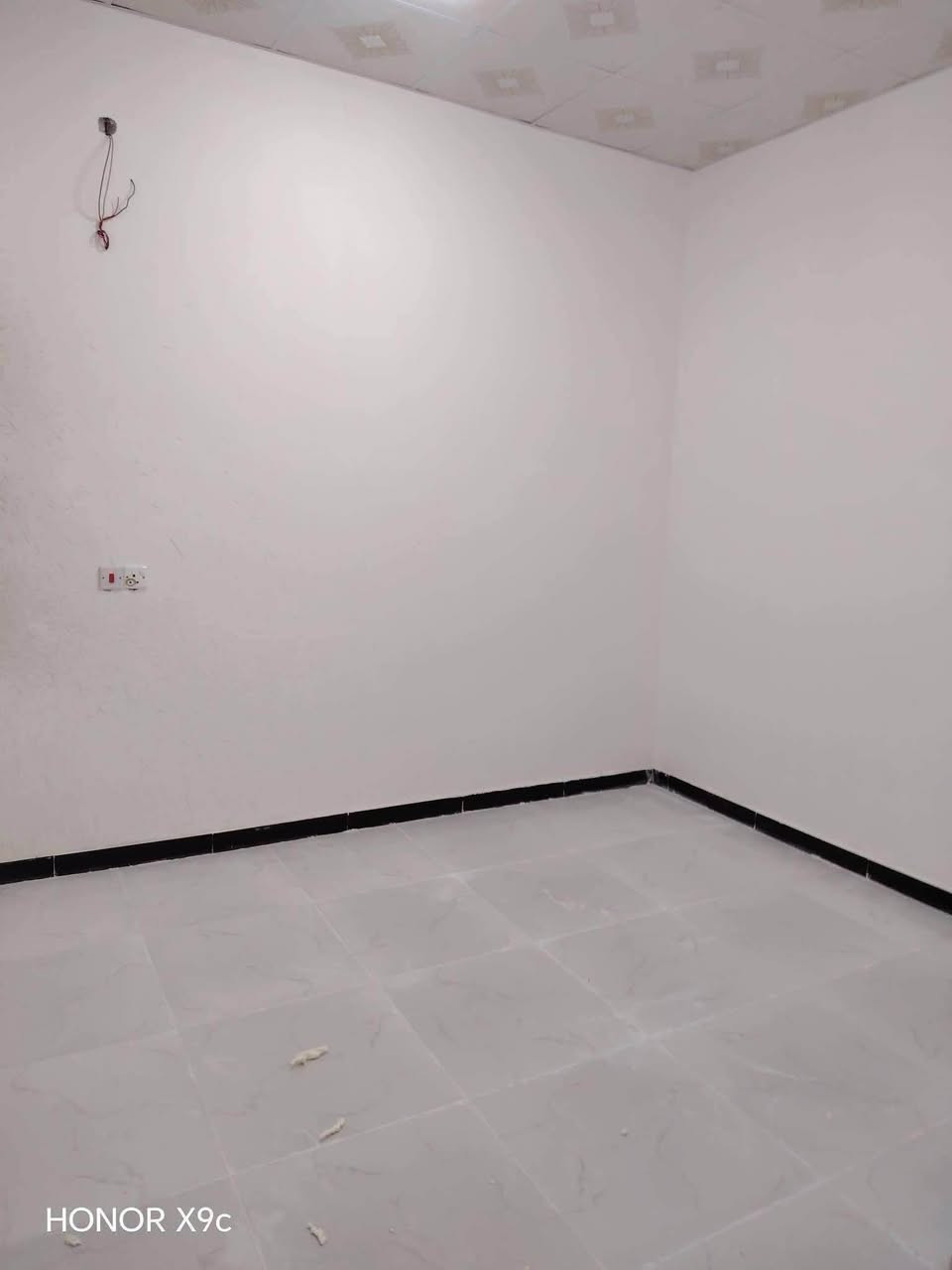 6منازل للبيع المساحات 100متر السقف سندويج🏘

العنوان:بصره شط العرب جزيره الرابعه قرب المدارس🏛

يحتوى ع كل دار 

 غرفتين٢منام

أسقبال.صاله،مطبخ ،كراج ،حديقه 🌹

صحيات داخليه خارجيه

جاهزات للسكن تسليم مفتاح🔑

صرف زراعي بأسم عراقي

سعر البيت 33وبيهم مجال للشراي فقط🌷

للأسفسار📞
***********📞
