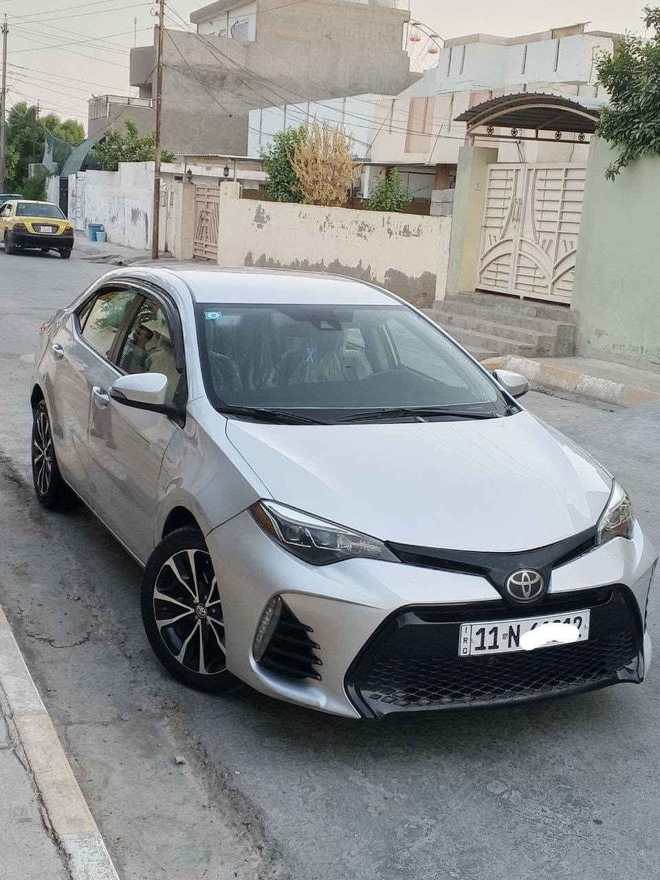 السلام عليكم
كورلا أمريكي ٢٠١٨ SE  
رقم بغداد بأسمي تحويل مباشر
كفالة محرك كير صدر
تحكمات 
شفتات 
اشاير بالمري 
رادار
حجر بيئة 
تبريد ثلج
مكان السيارة ديالى  المقدادية
للأستفسار     ***********

