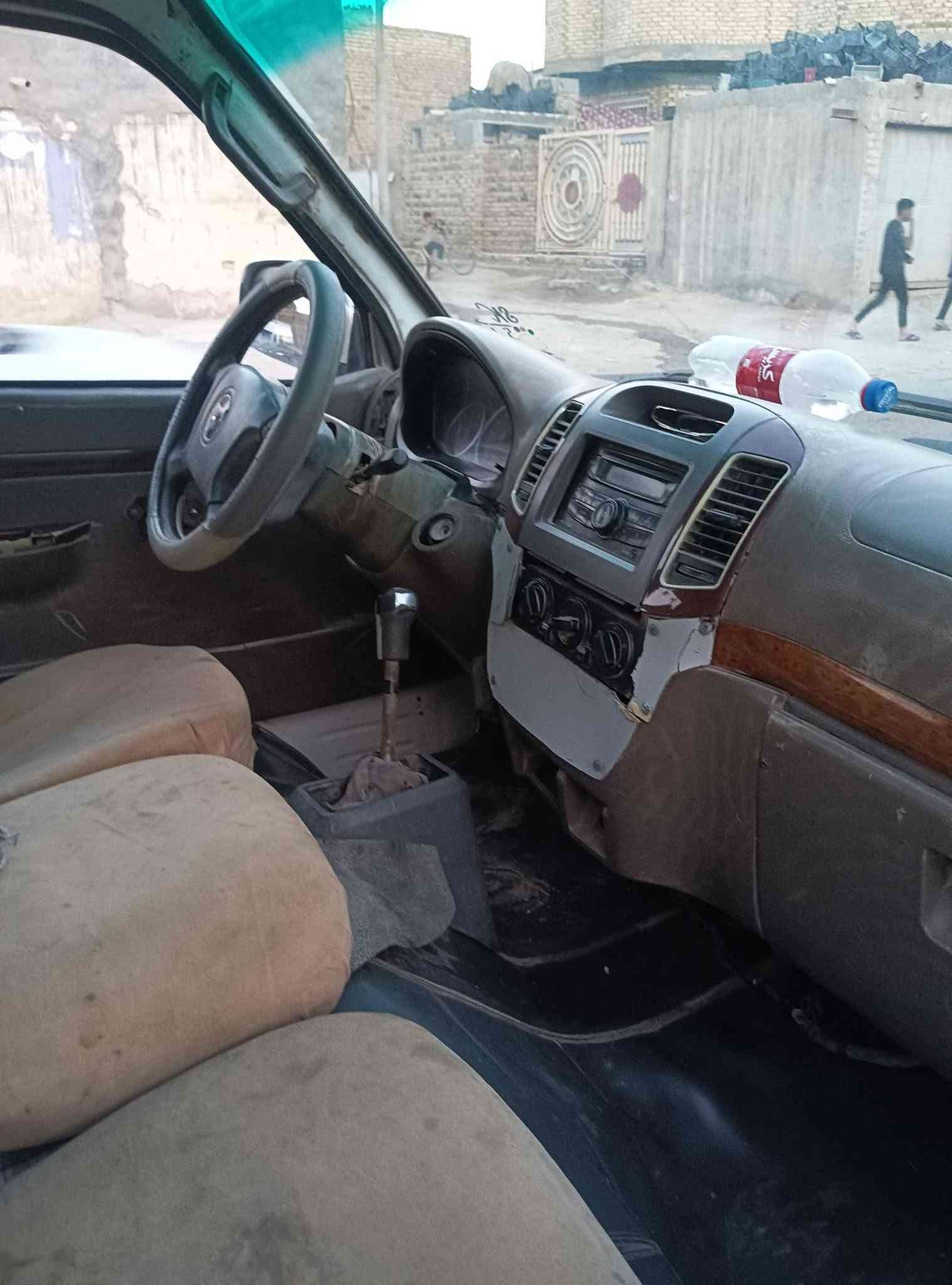 فتون موصليه موديل ١٤ محرك كير اكسن كفاله كهربائيات كامله غرفه حلوه السياره مابيه اخياس ابد ٤تايرات جدد جامه شغل مال الصدر العنوان بابل رقم الهاتف *********** واتساب اتصال السعر ٣٣ واهلا وسهلا بلجميع
