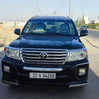 لاندكروزر GXR • ٢٠١٥ • بدون صبغ