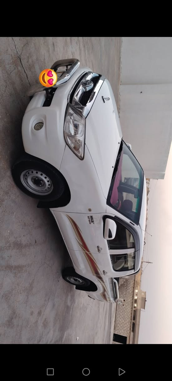 للبيع عذاري موديل 2008 سعودي شاصي 19 كير عادي رقم بغداد دولي مشروع وطني سنويه مجدده لل 28 شرط التحويل السياره بيه ٣ قطع تبديل شرط الفحص السياره محرك وكير بشرط السياره تخم تاير صدر تبريد دوشمه كله جديد السياره جديده مال جناي السعر 135 وبيه مجال للإستفسار الاتصال على هاذه الرقم *********** العنوان كركوك الحويجه العباسي قريه العيون
