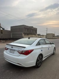 ٢٠١١ • رقم بغداد • مكينة ٢٤٠٠