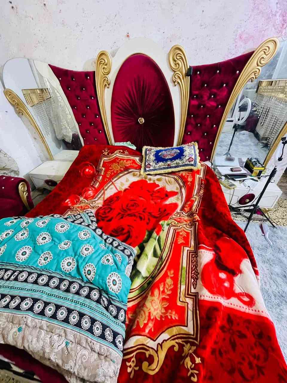 غراض للبيع • خزانات