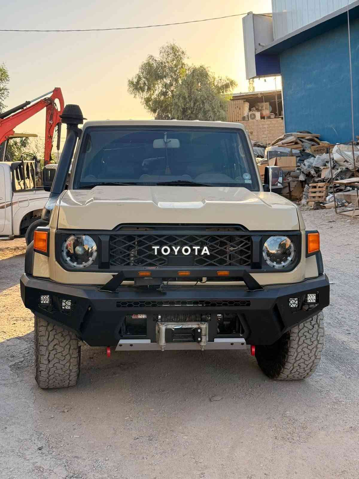 Off-road house -jeep wrangler and gladiator (***********)(***********)
