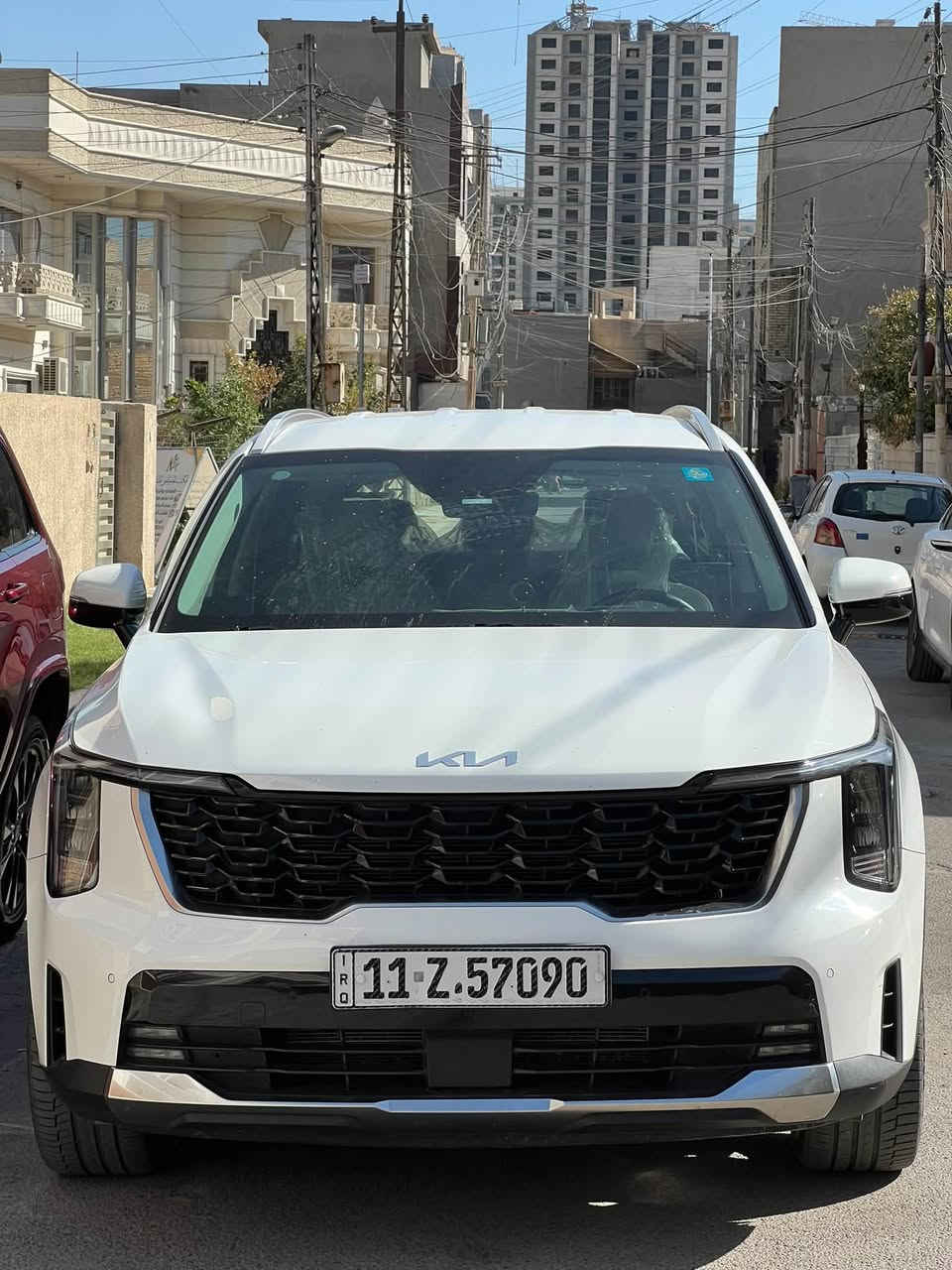 السلام عليكم
كيا سورنتو 
2025
ماشيه 45 
خليجيه الدوليه العراقيه 
كفاله عامه من البارد والصبغ والتبديل والفتح 

6سلندر 3.6
كشنات كهرباء 
جنطه كهرباء 
ويل 20
داتا شو 
كامره خلفيه ثابته + متحركه 
عدا البانوراما 

رقم بغداد ب اسمي تحويل ثاني يوم 

السعر : 307$ ورقه بيها مجال شي بسيط للشراي
المكان بغداد العامريه قرب خدمي المطار 
للاستفسار : ***********
