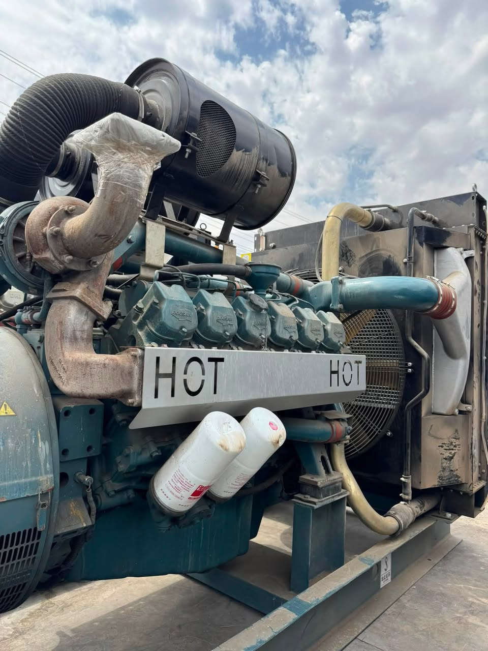***********\\***********
للبيع مولده دؤزان 12 سلندر 
ستندر ما مفتوح بلادي اوربي  
ساعات العمل // 258 // 625 kv
العنوان أربيل // استفسار واتساب 
توصيل لجميع محافظات العراق موجود🚛
