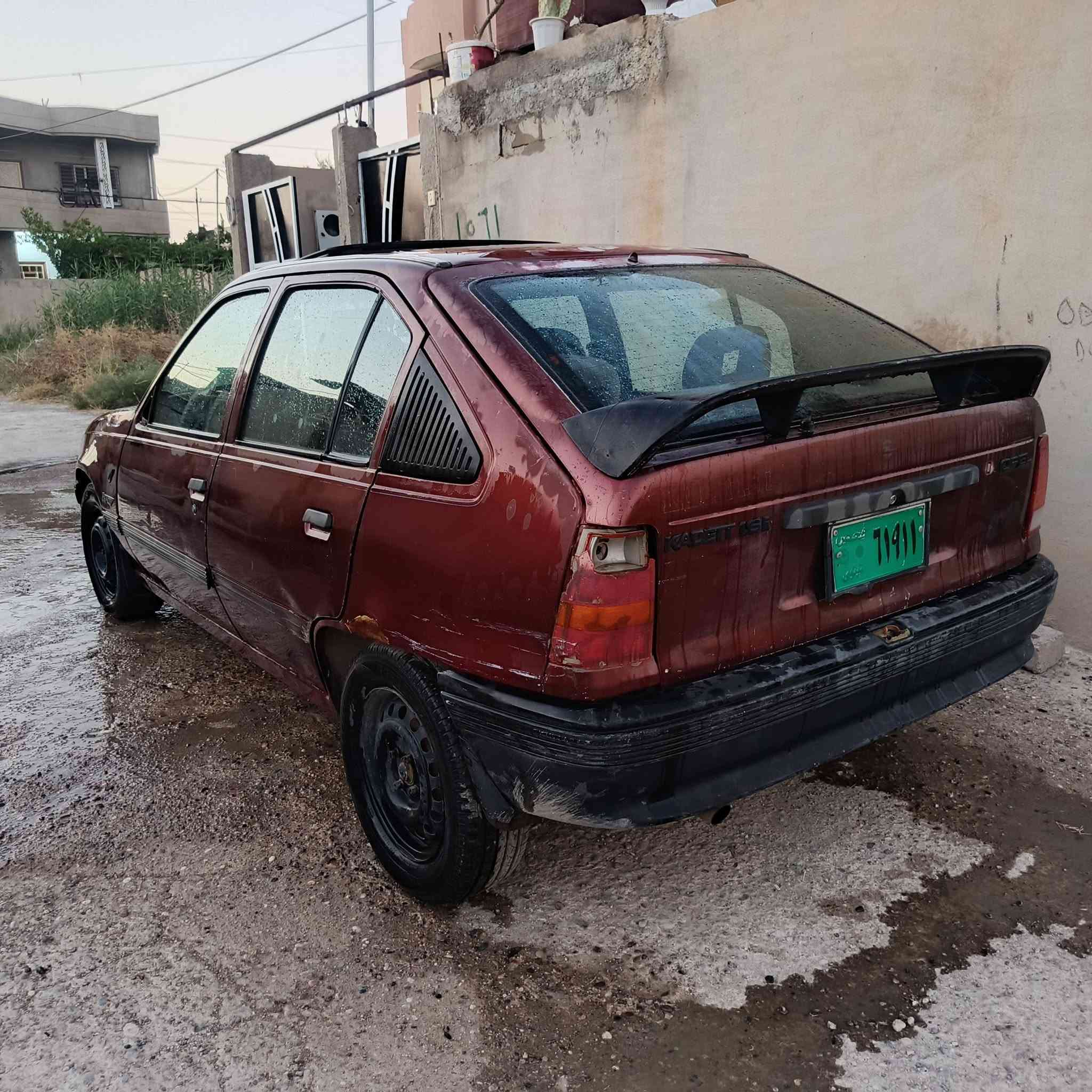 سلام عليكم
اوبل كاديت مديل 1991

سنوياً خضراء شرط تحويل

طخم امامي خالي طخم تايت جديدة

سياره بدون صبغ أو طخه بس مقحله

مكاني موصل جديدة السعر 12

بي مجال بسيط 

***********/***********
