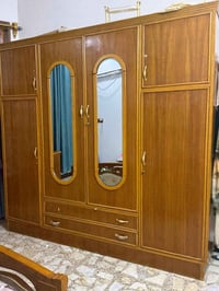 غرفه اخشاب ل البيع مابيها ضرر سعرها ٤٧٥ وبيها مجال بسيط ل الاستفسار 07...
