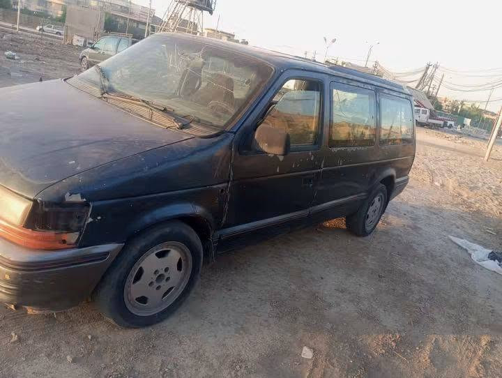 دوج كلسر مديل 92 مكينه بداية تبخير ابيع مكينه كايمه وكير جديد وسياره شغاله وتمشي  كهرباء كلها شغاله صدر امامي خلفي جديد رقم بغداد تحويل مباشره العنوان بغداد السعر 23,,الاستفسار على الرقم ***********
