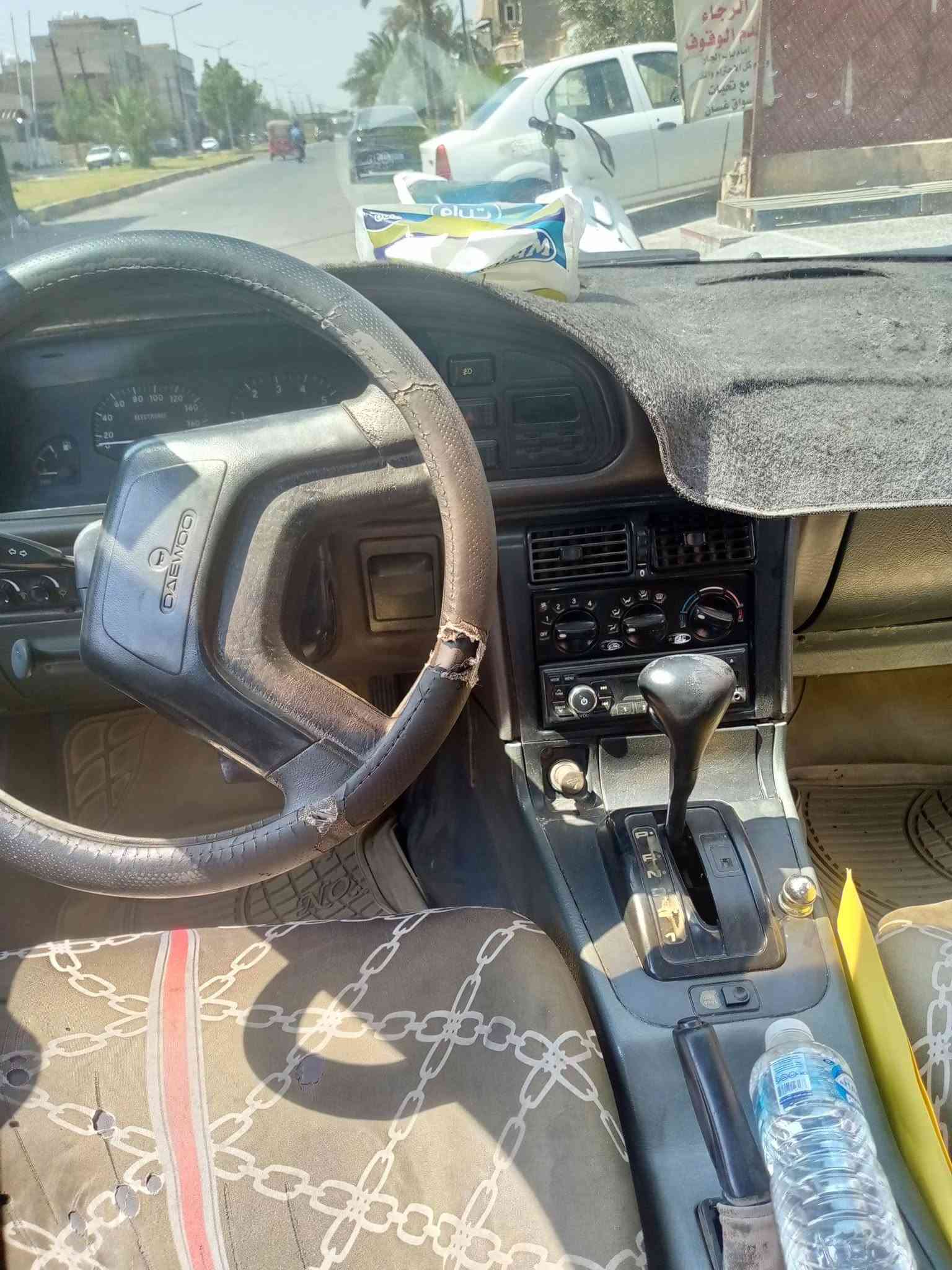 برنس للبيع نضيفه كشره صدره حلو اتو وتصال ***********
