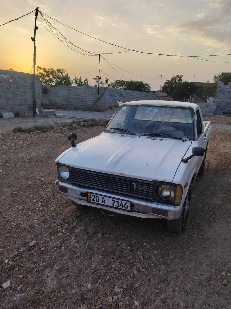 السلام عليكم سياره بيكم للبيع موديل 80 السعر 25 وبمجال الرقم الهاتف ***********
