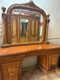 غرفه اخشاب • نظيفه • ماليزي