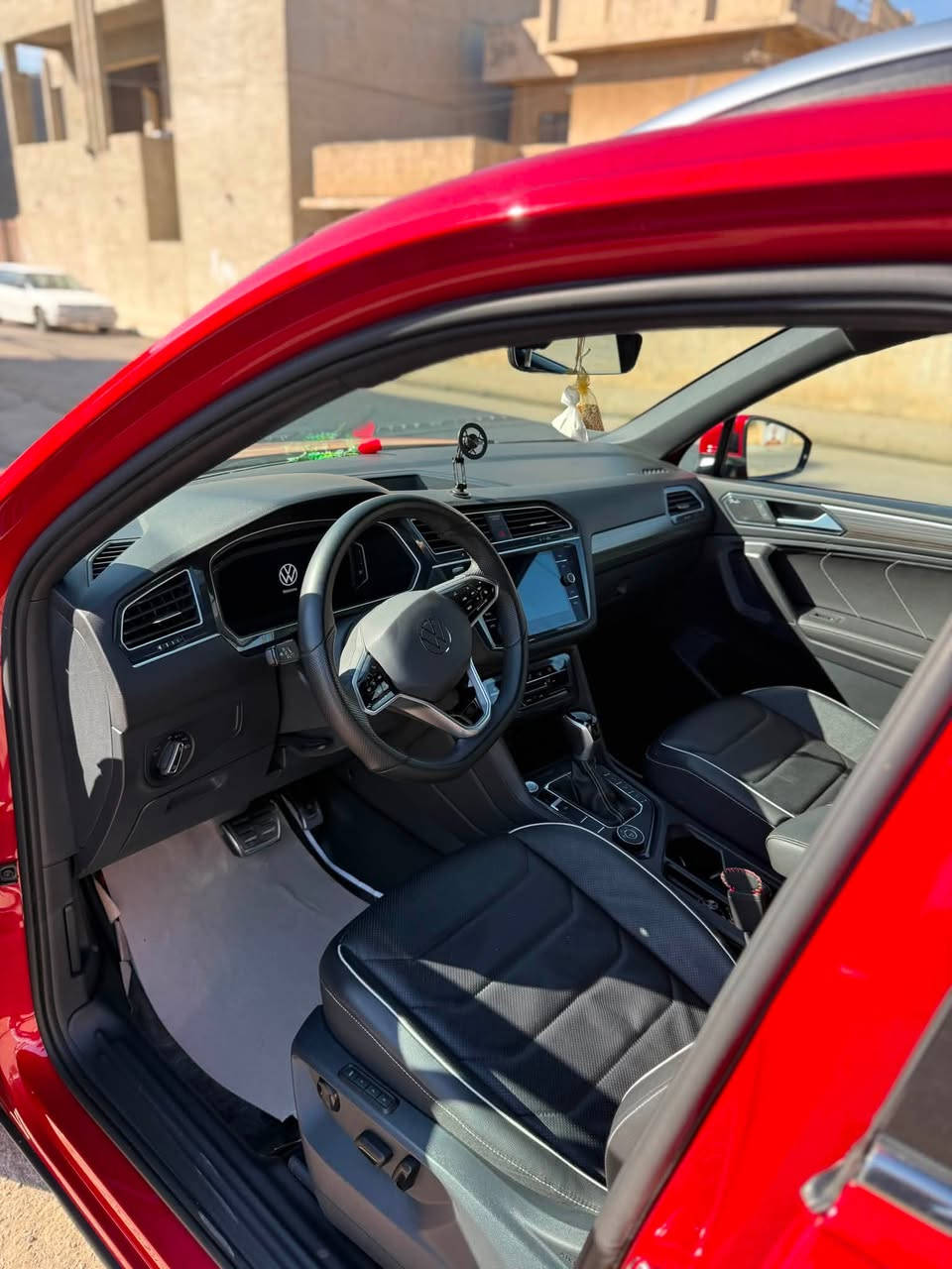 TIGUAN SEL R LINE 2024
تيكوان
فول فول مواصفات 1/1 
ضرر فقط بونيد مبدل بدون ارباك بدون دواخل 
السياره مغلفه BBF حمايه 
رقم سليمانيه هزه وفحص كلو جديد
ماشيه 29 الف كيلو  
السياره حيل نظيفه ما ناقصها حبه جاهزه من كلشي 

السعر / 230 وبي مجال 

للتواصل واتساب او الاتصال 
***********
***********
