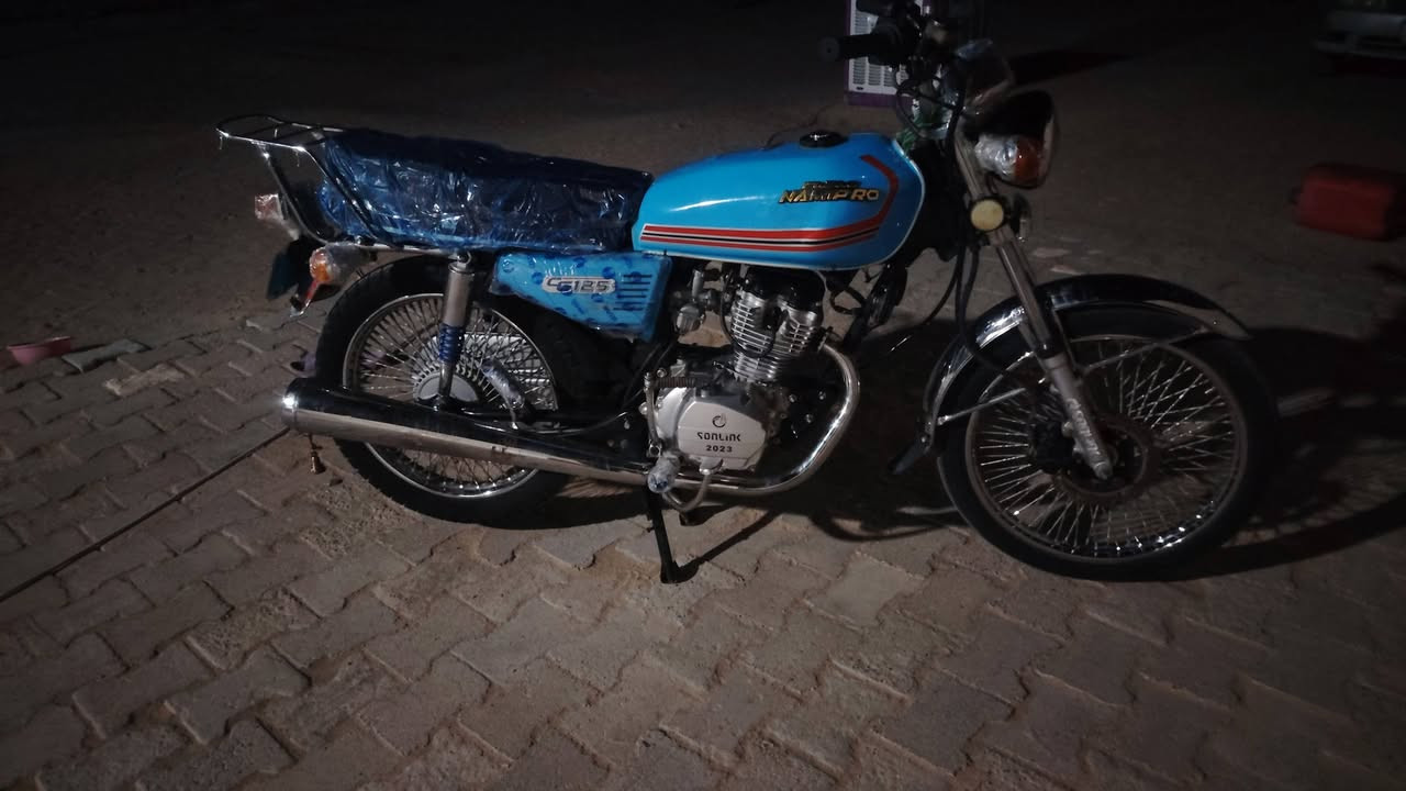 سلام عليكم دراجه انامه برو موديل 2023 أوراق كهربائيات كلها شغاله السعر 900وبيه مجال حك الجيه وهاذء رقمي ***********
