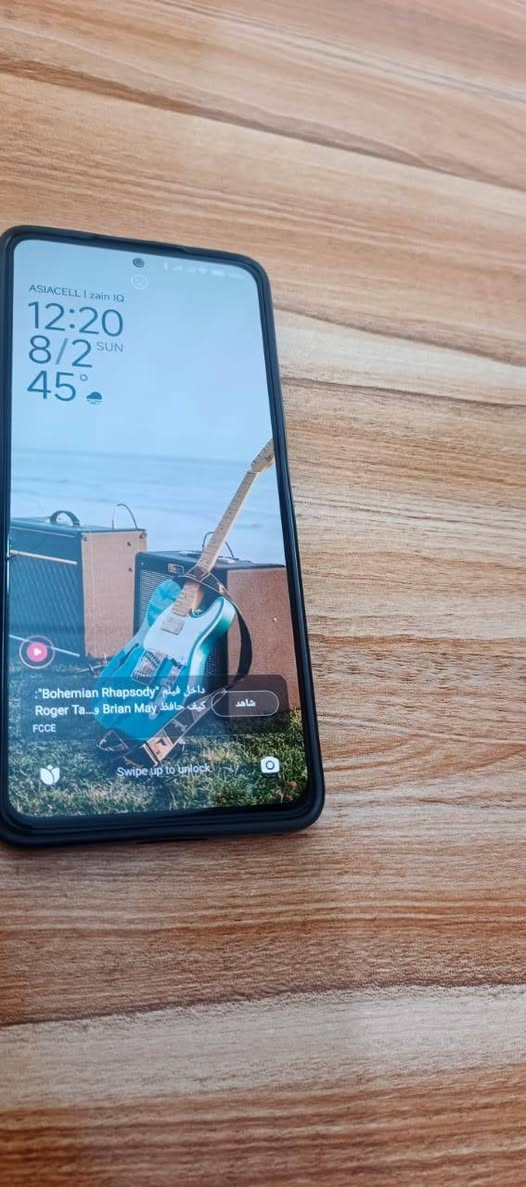 موبايل للبيع POCO X4 Pro 5G
*المميزات*
- *شاشة ممتازة*: AMOLED + 120Hz + FHD + Gorilla Glass 5 = ألوان قوية وسلاسة عالية 

- *كاميرا أساسية قوية*: 108MP تعطي تفاصيل ممتازة في ال
- *أداء متوازن*: معالج Snapdragon 695 5G موفر للطاقة + يدعم 5G ومناسب للألعاب المتوسطة والاستخدام اليومي

- *بطارية ضخمة وشحن سريع*: 5000mAh + شحن 67W = يوم كامل وشحن سريع جداً
- *تخزين كبير*: 256GB + رام 8GB + إمكانية زيادة المساحة
- *ميزات إضافية*: سماعات ستيريو ..مقاومة رذاذ IP53، مستشعرات كاملة. 
السعر 300 .. للتواصل ع الرقم
 ***********

