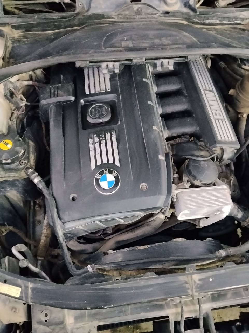 سلام عليكم بي ام الوحش  بيع او مراوس حجم 325 ///E90 ///موديل 2009 فول مواصفات رقم ديالى بااسمي انكليزي تبريد قطعتين ثلج  كير محرك جدد وين ميعجبك اطلع بيها الاي محافظه كير 3 وضعيات عادي اوتو سبورت كشنات كهرباء ميموري 3 وضعيات سلايت تشغيل بصمه حادثها جاملغ خلفي عكس السايق وبيها 3 فطع صبغ السعر 85 بيها مجال قليل عنوان بغداد حي الشباب وره البياع ***********
